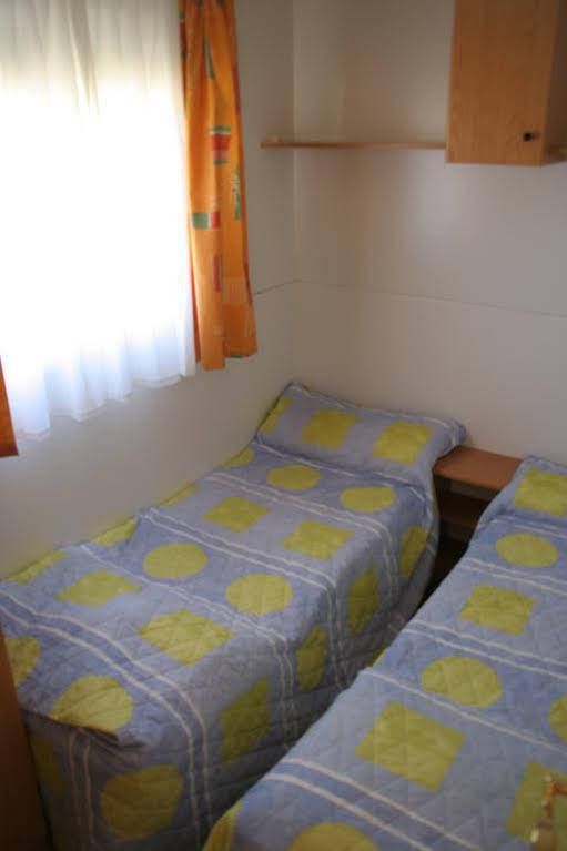 Bungalowpark Isabena La Puebla de Roda Екстер'єр фото